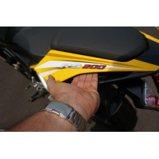 Мотоцикл Bajaj Pulsar RS200 (Індія)
