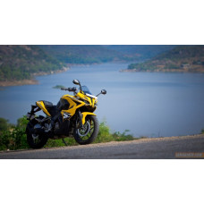 Мотоцикл Bajaj Pulsar RS200 (Індія)